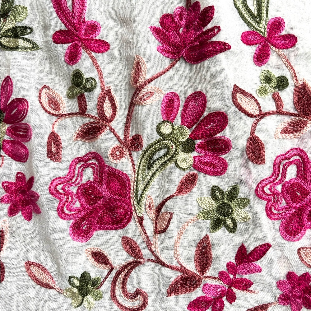 4 MATCHING SHAWLS - Picture 6 of 6